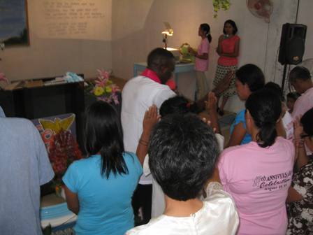CGM Margos - Philippines ` Rev Dr Kenny Ministering to the sick